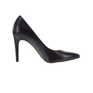 Christian Siriano for Payless black pointed heels
